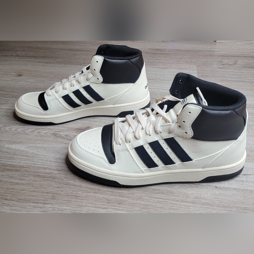 Womens Adidas Break Start Mid - MULTIPLE SIZES